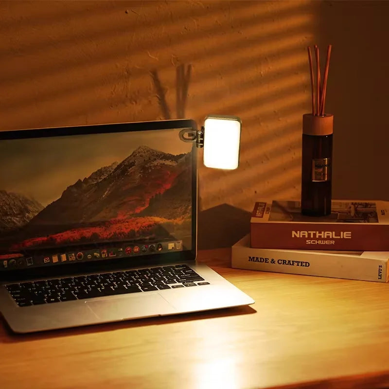 Rechargeable Clip-On Selfie Fill Light - 3 Light Modes, Adjustable Brightness