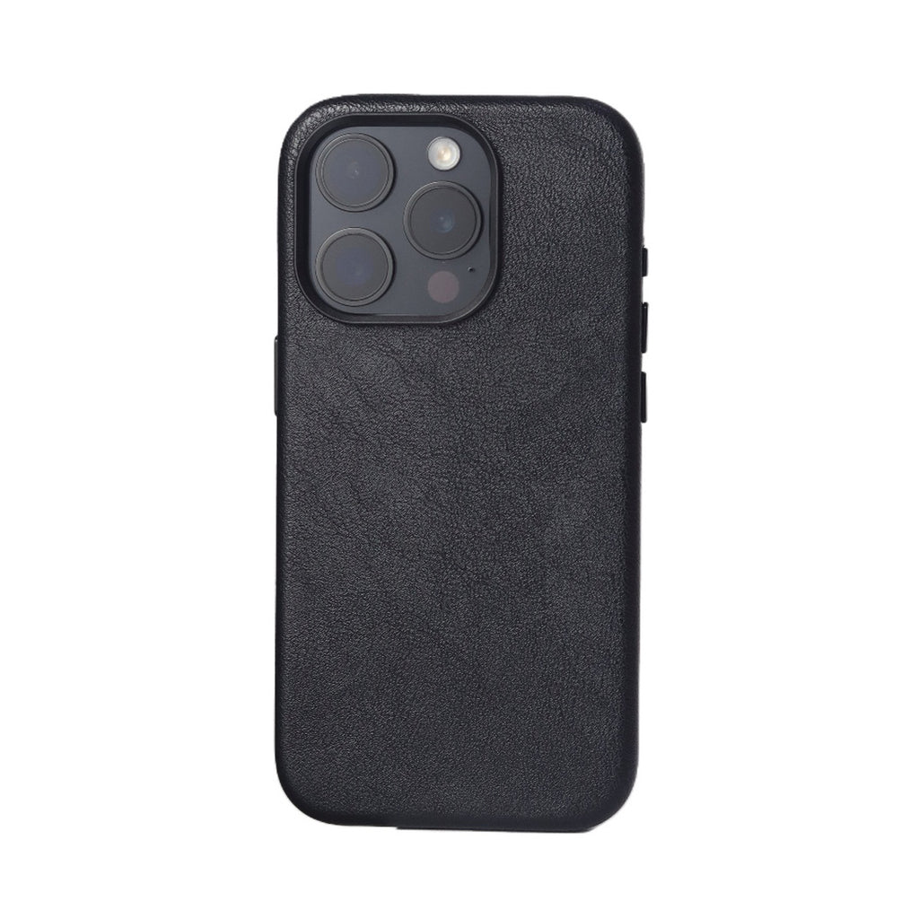 Classic leather MagSafe case for iPhone 16, view 5